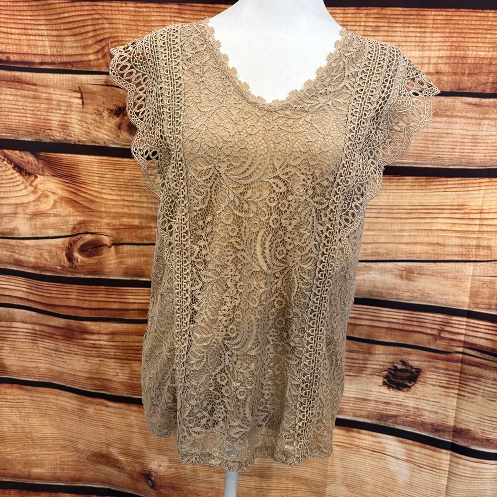 Cable & Gauge Women's Tan Sleeveless Fully Lined Lace Exterior Size M
